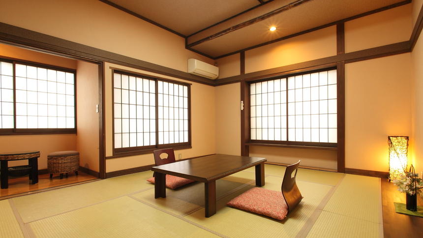 【アジアンテイスト和室10畳・トイレなし】角部屋 禁煙