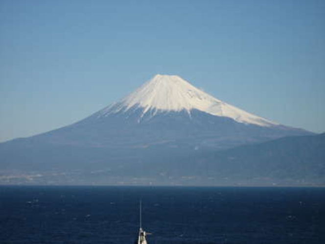 秋から冬にかけての富士山