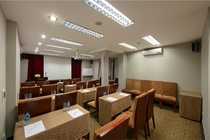 Conference Room／カンファレンスルーム