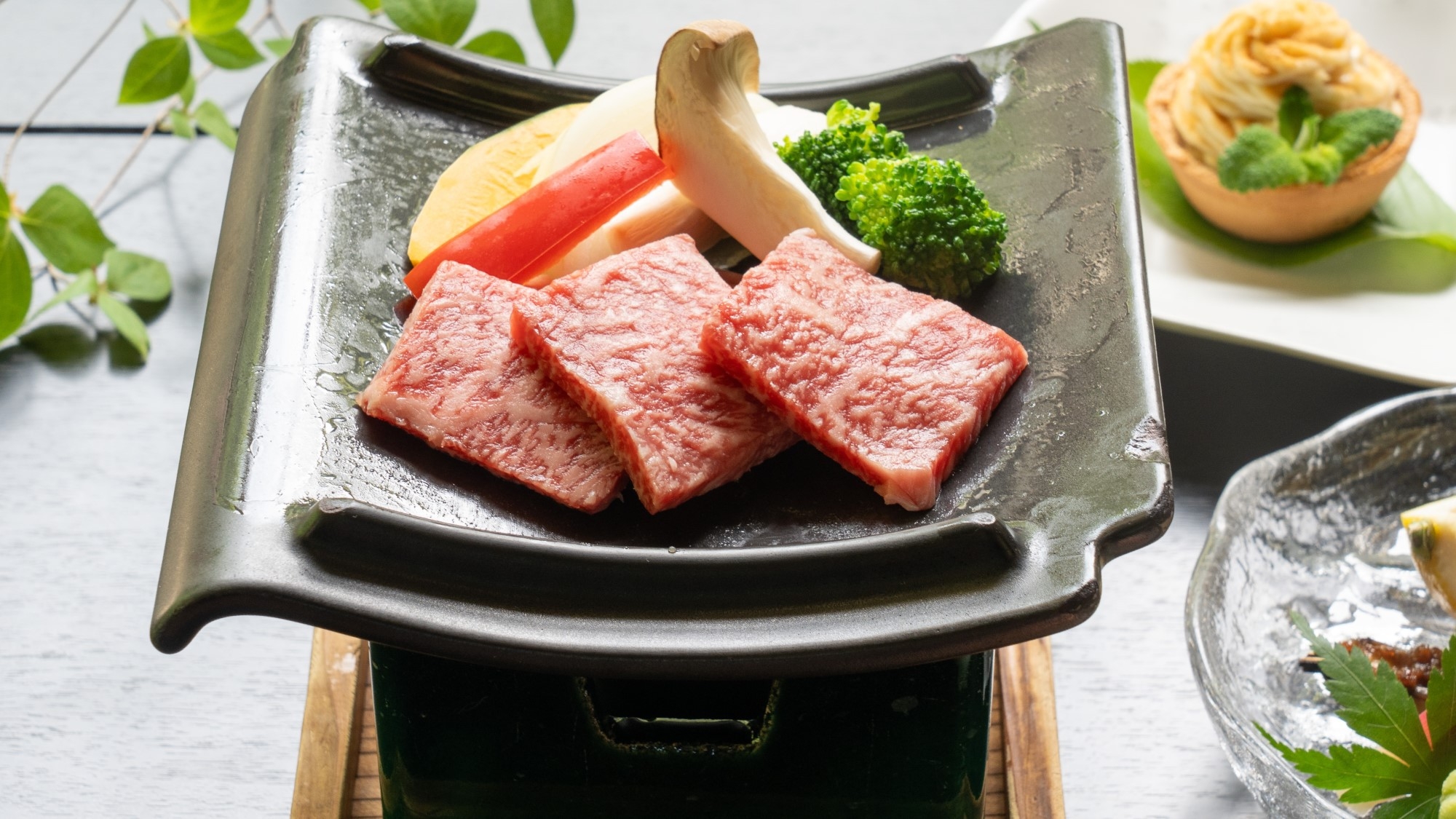 【楽天月末セール】【二食付】希少和牛ブランド☆感動の食感と豊かな香りとコク＜石見和牛＆のどぐろ会席＞