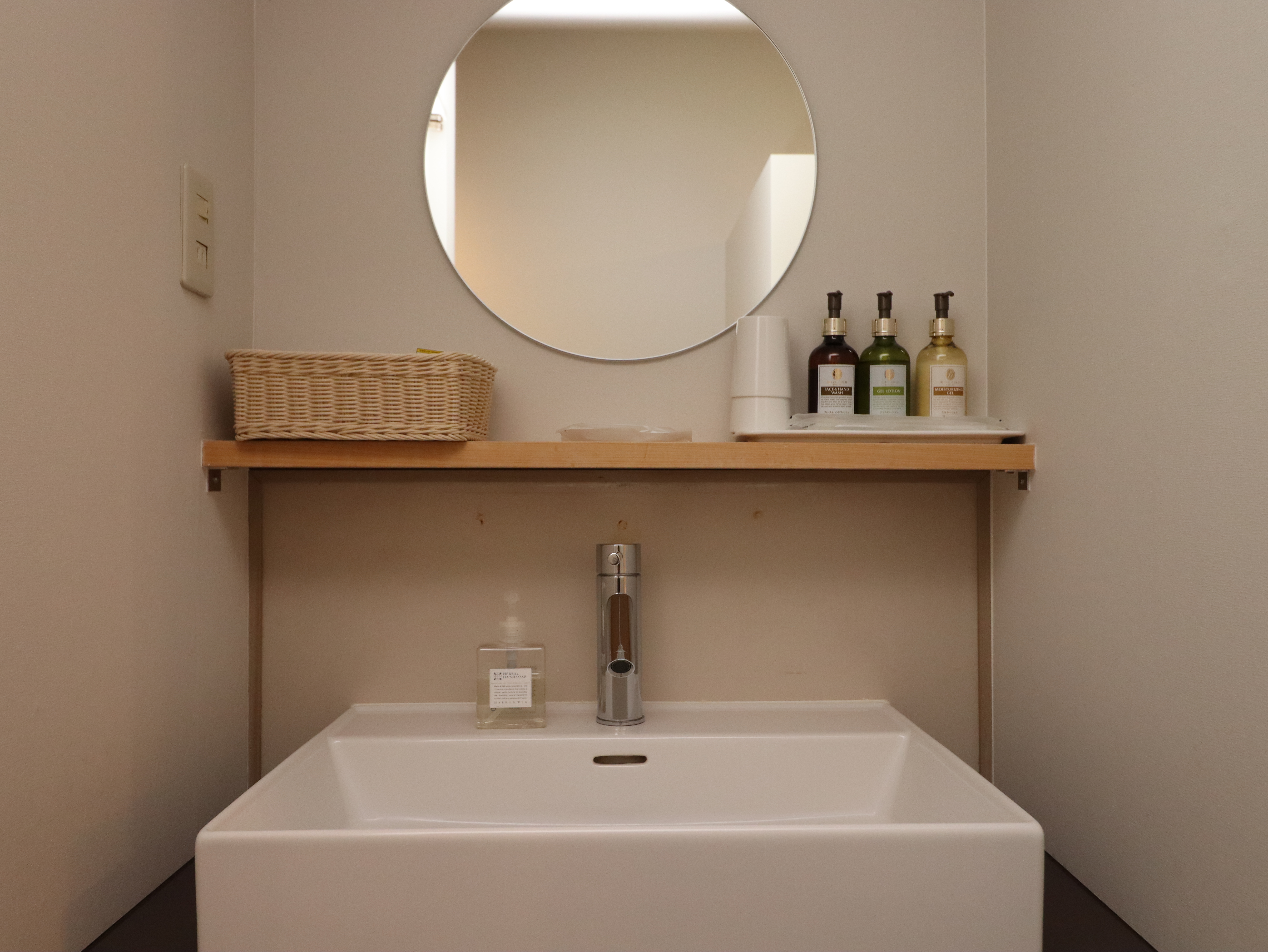 洋室ダブル12.6㎡＜禁煙＞屋根裏ロッジ風のお部屋です。