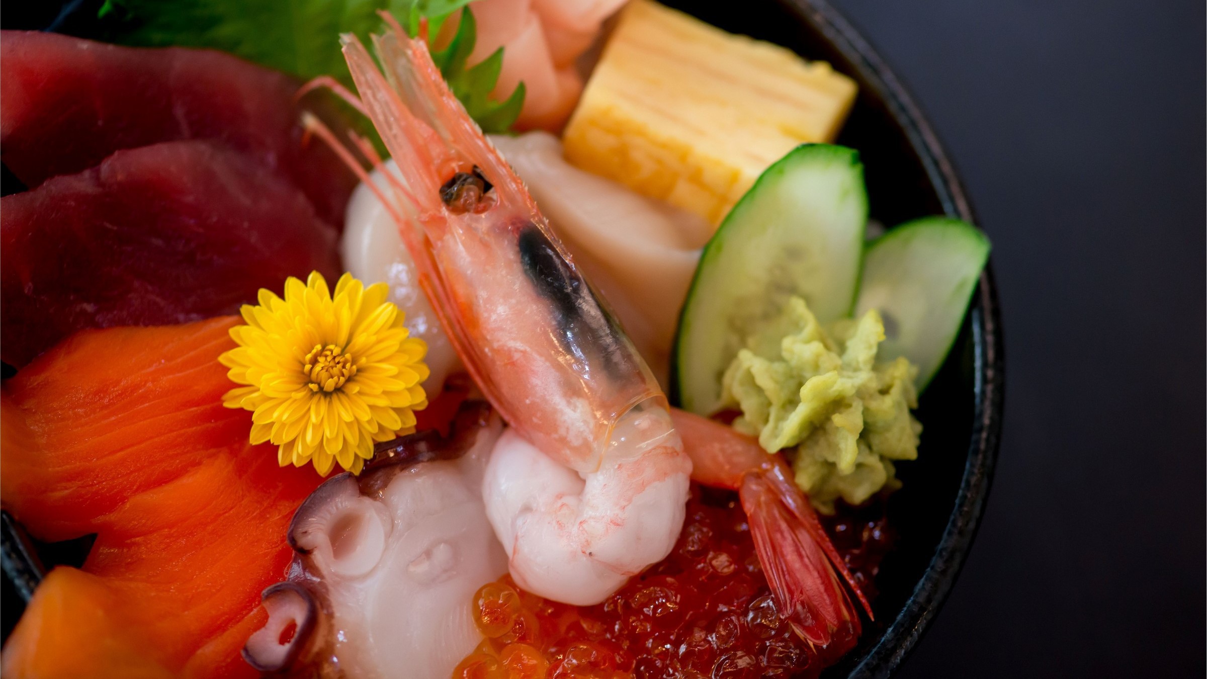 海の幸を召し上がれ♪海鮮丼と80種類の朝食バイキング　2食付きプラン