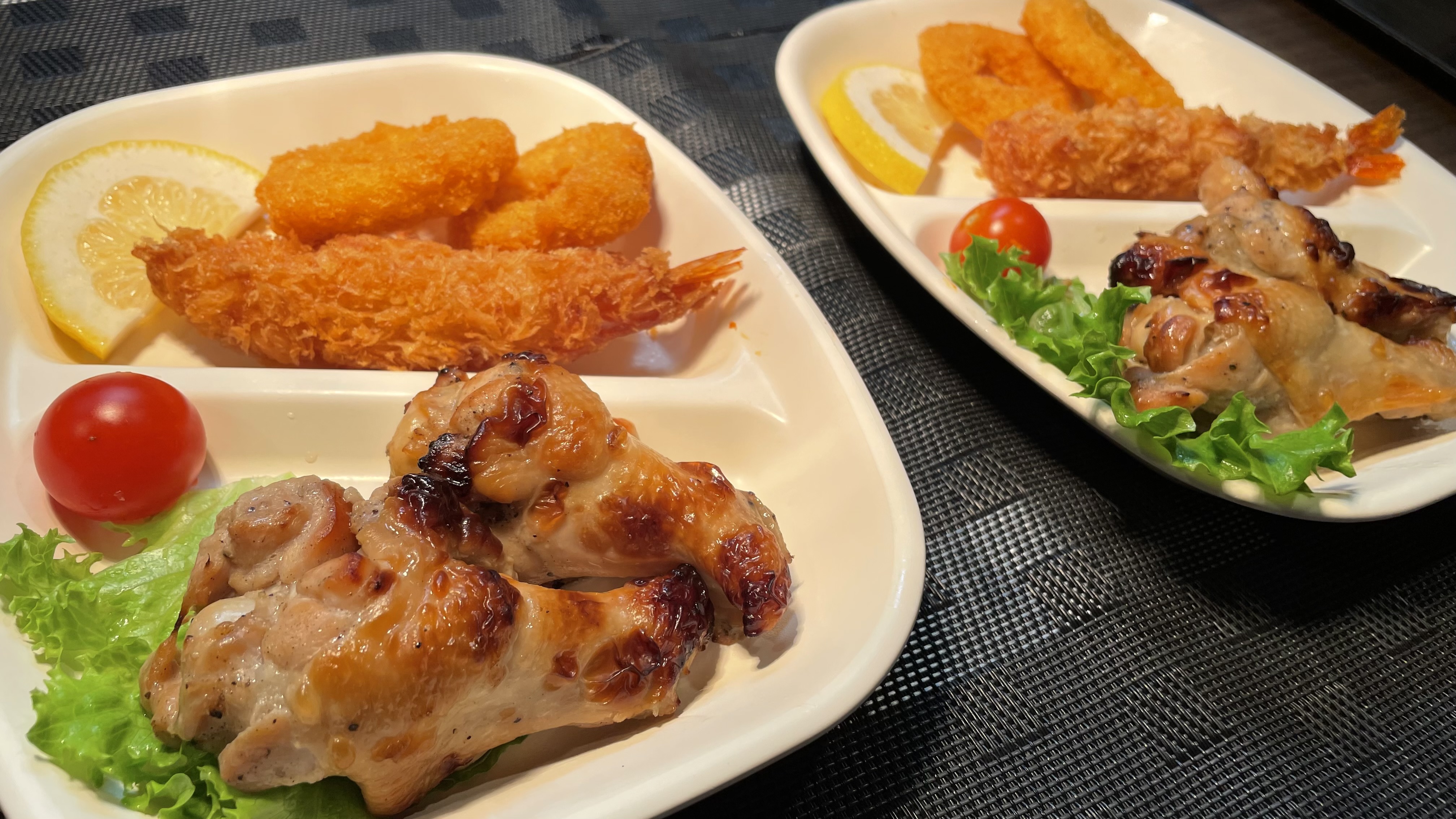 ◆夕食　12月クリスマスメニュー【ローストチキン・エビフライイカフライ】