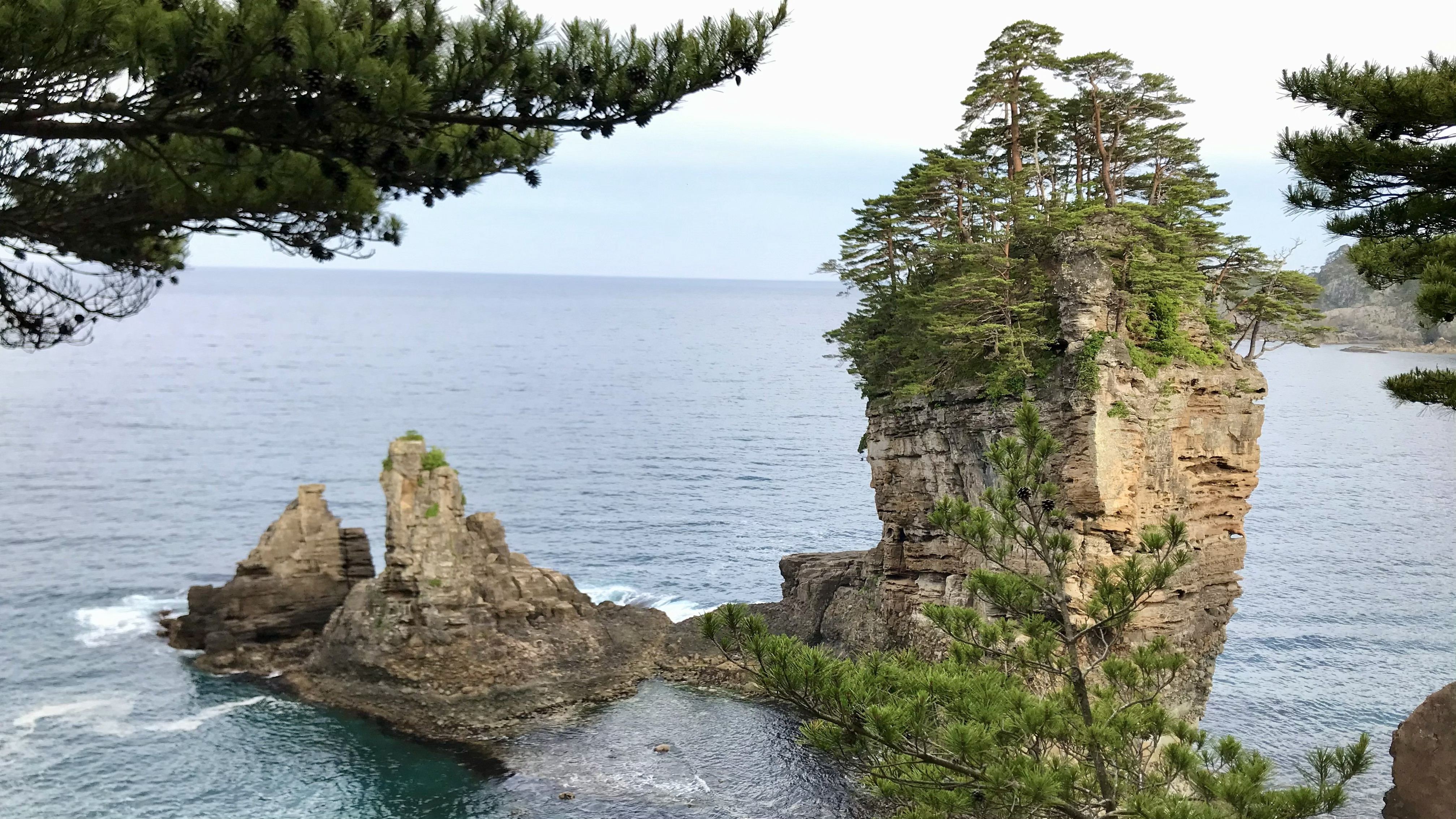 三陸復興国立公園　三王岩