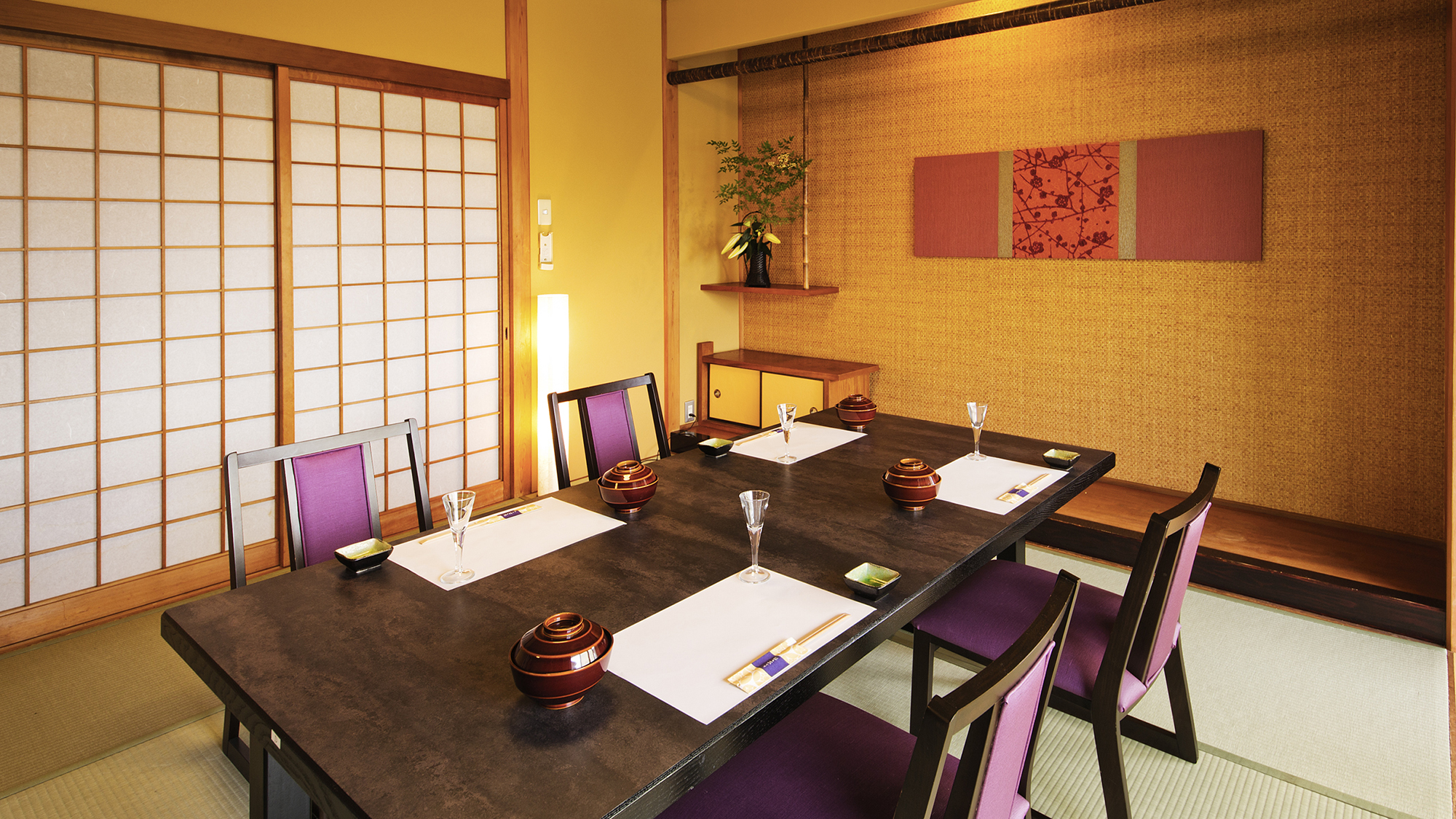 【個室お食事処】