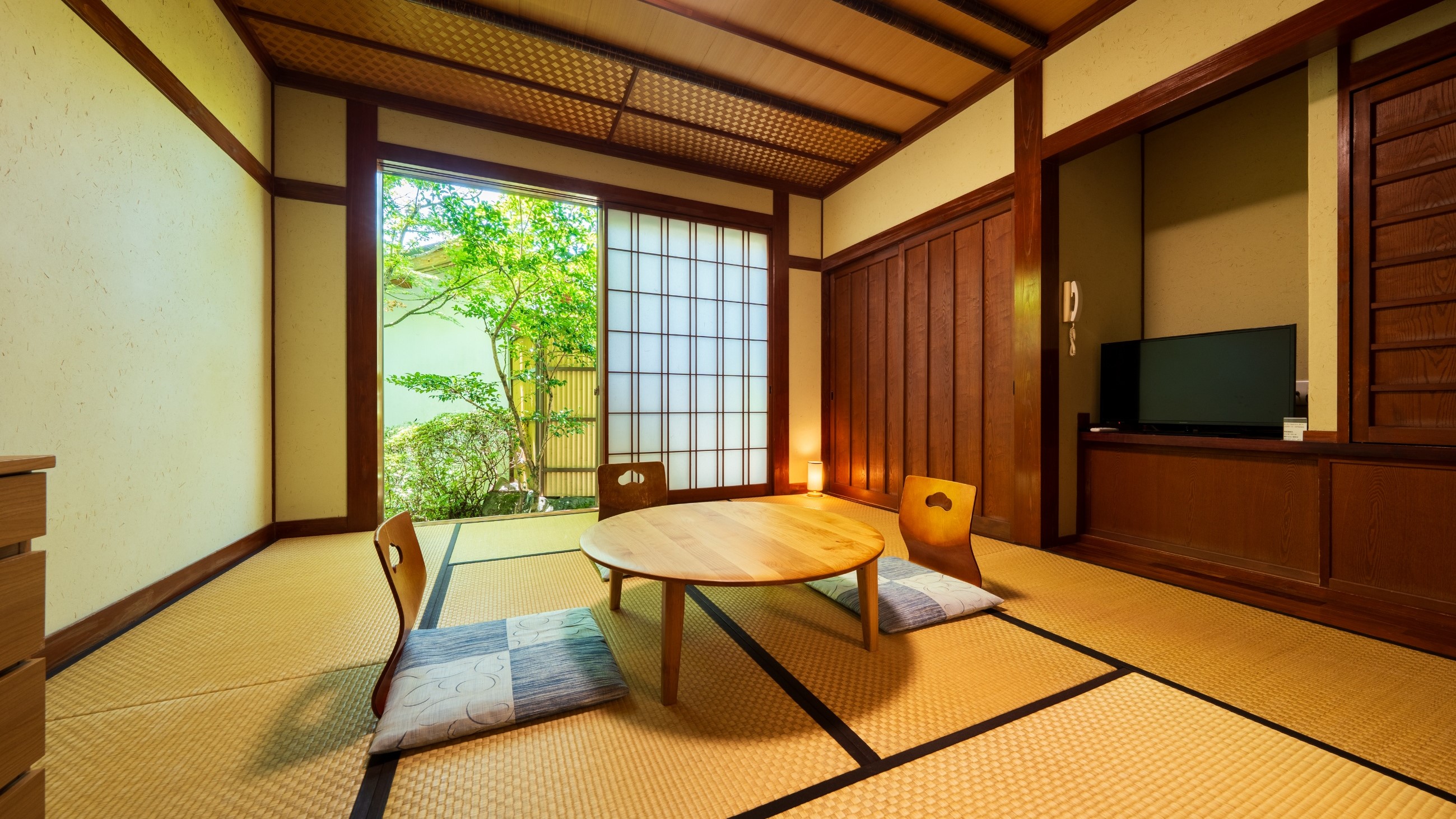 【大人限定】露天付き離れ二間続き畳ベット（8+8畳）やまぼうし