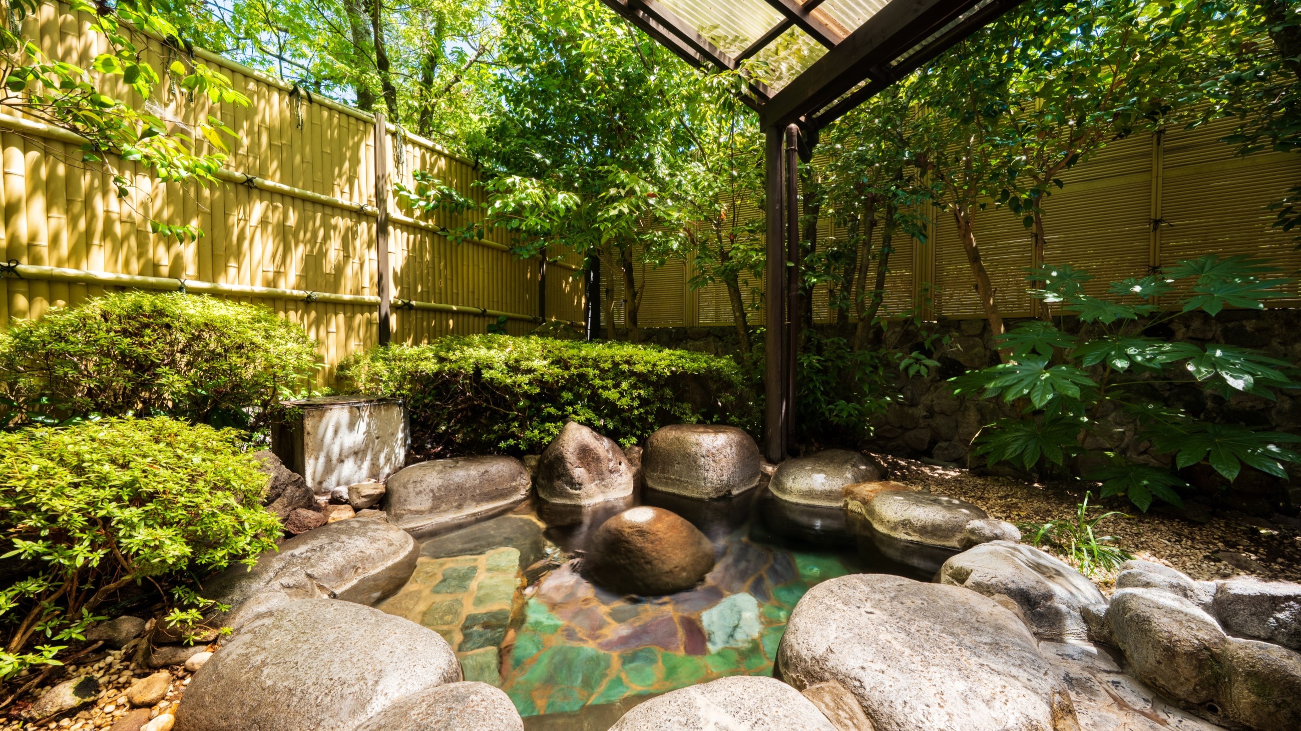 【露天付】スタンダード露天付離れ（8畳）