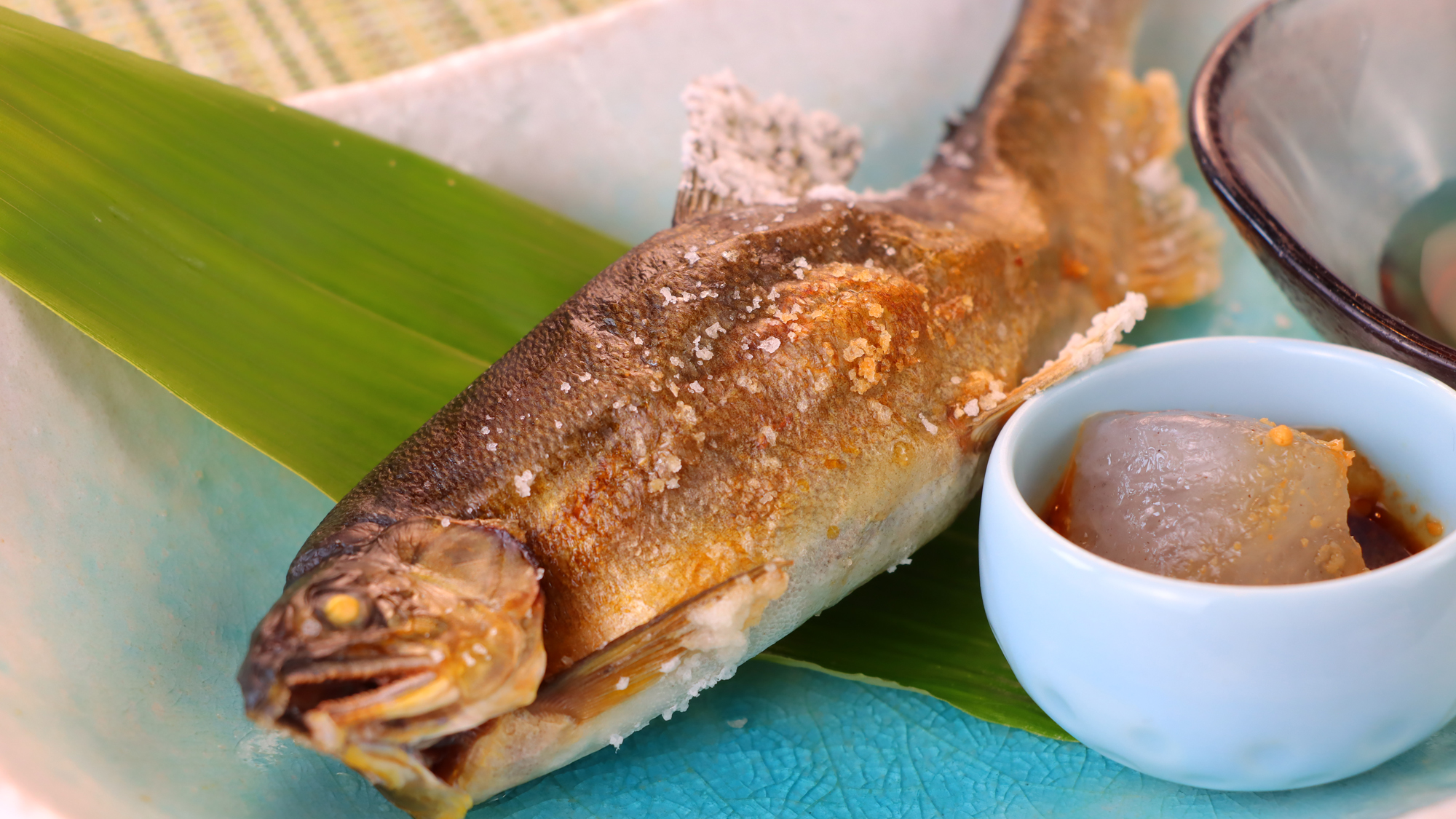 くさみのない新鮮な川魚を季節ごとにお出ししています