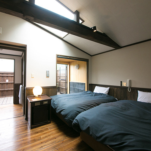 [With indoor bath] Bed room image