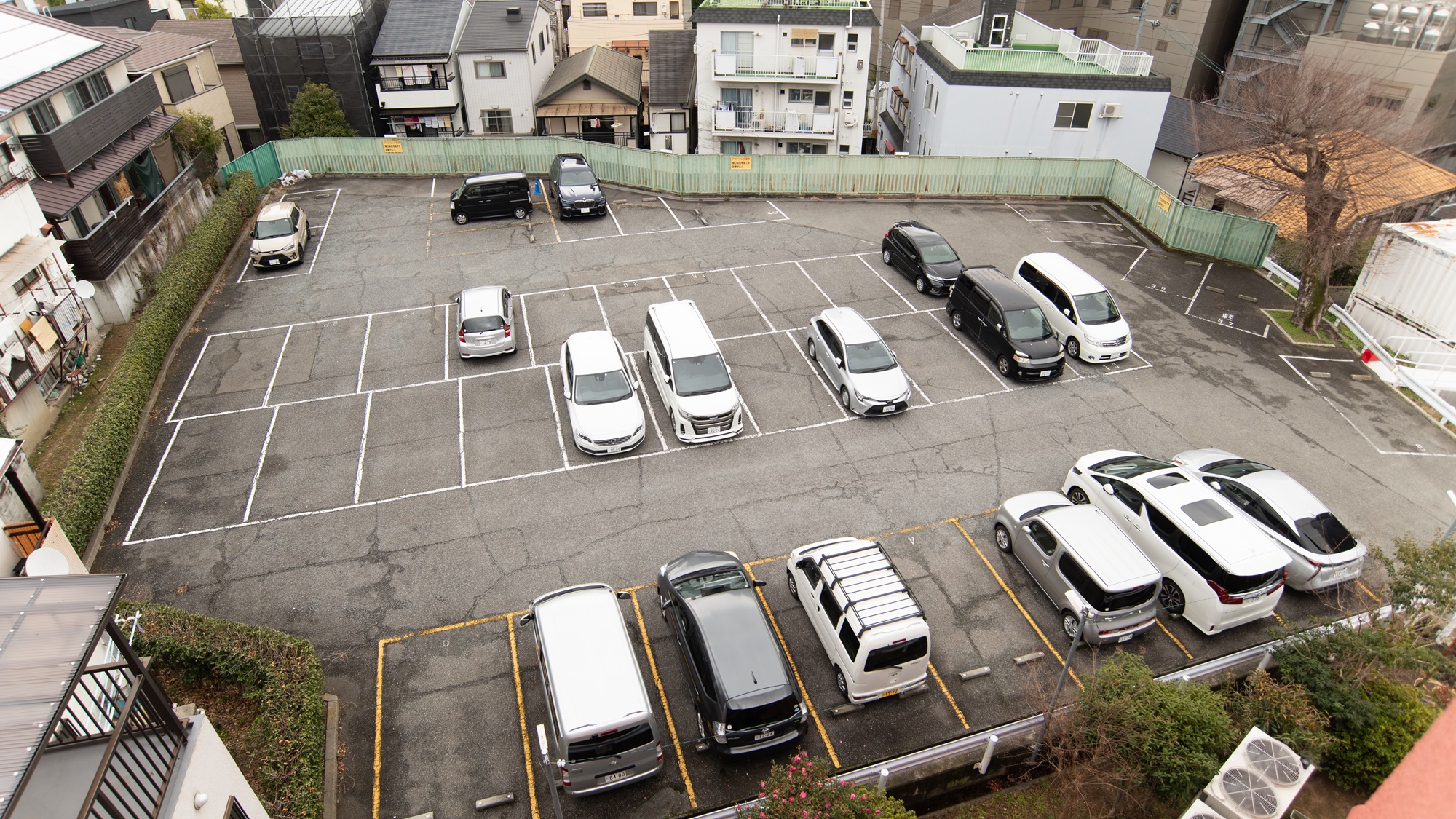 *館外駐車場