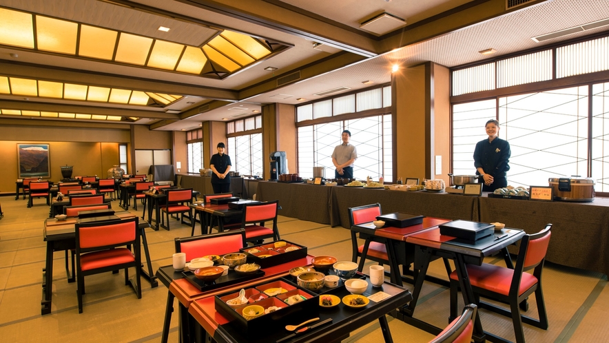 【会食場】米沢の郷土料理を満載に、思い出に残る食のひとときをお楽しみください