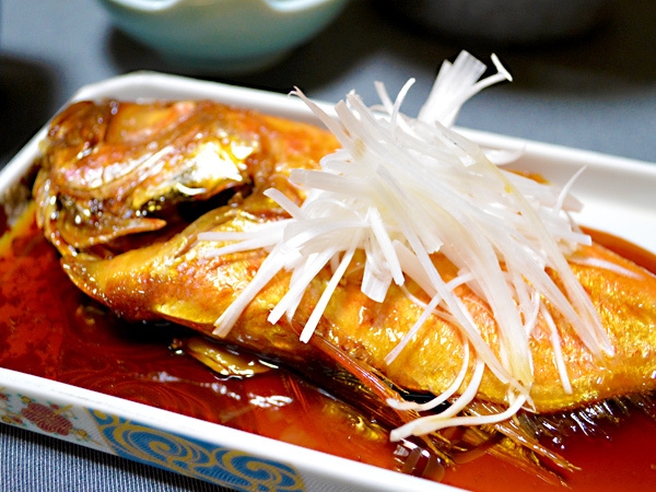迷ったら定番★名物・金目鯛の煮付け＆旬の磯料理と和朝食！駿河湾を望む天然温泉を満喫