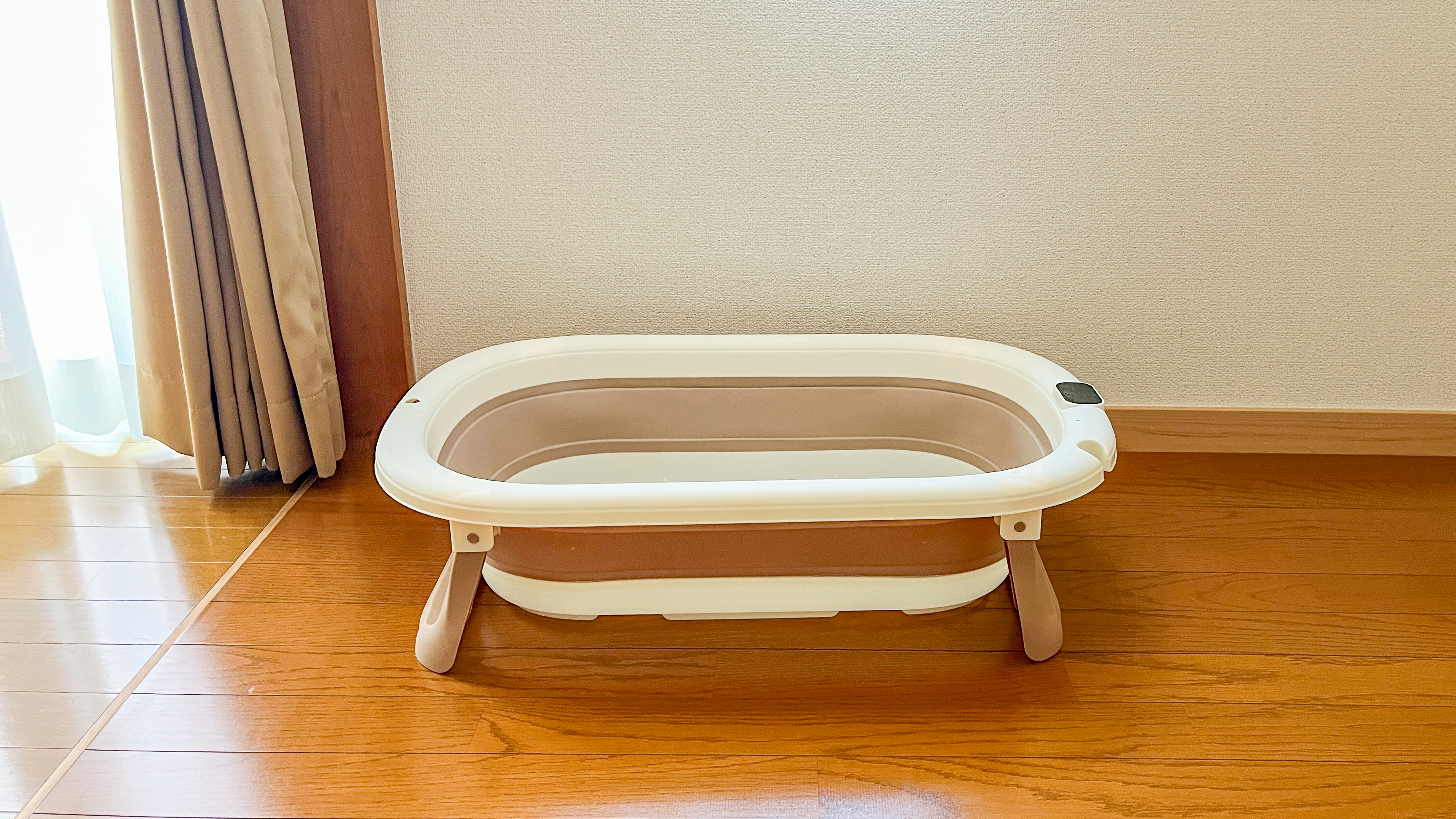 ドッグルームにはペットバスもご用意しています