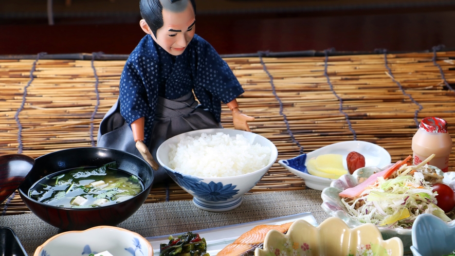 お米は会津自慢のコシヒカリ！もちもちとした食感とお米の旨みがたまらない…！