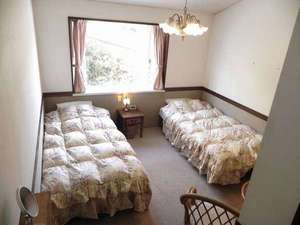 山側ツインルーム