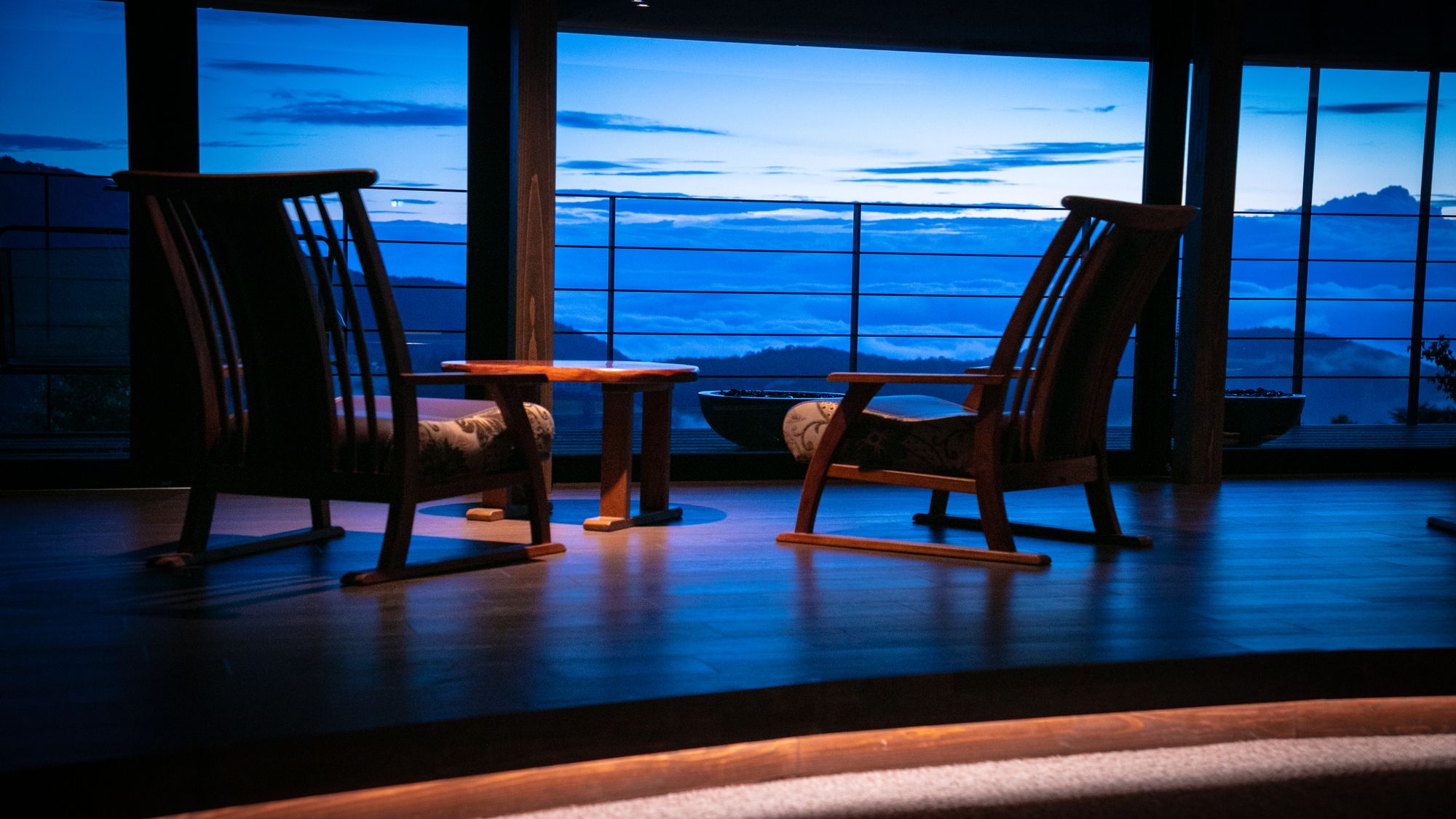 ロビーラウンジ