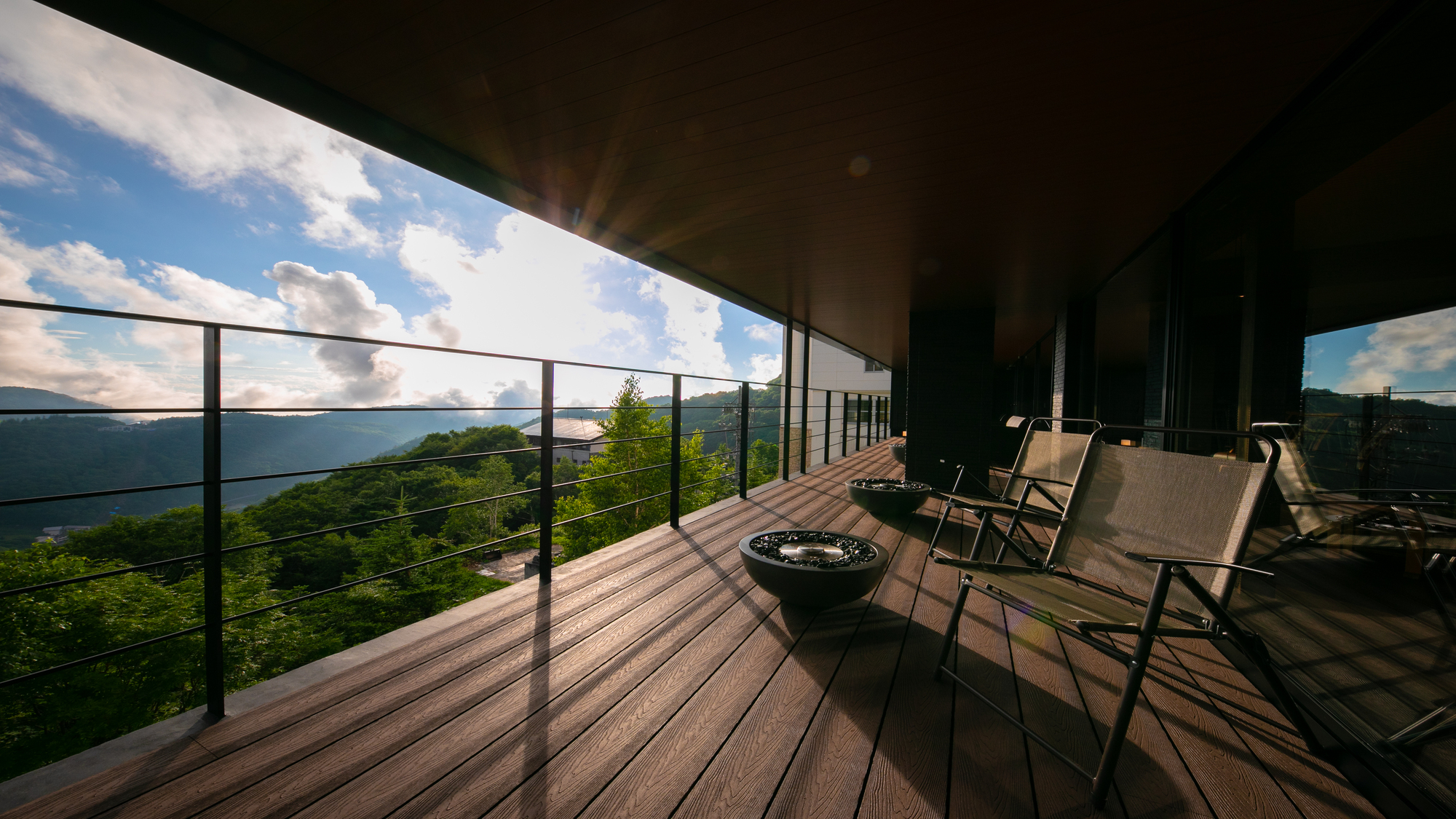 ロビーラウンジ