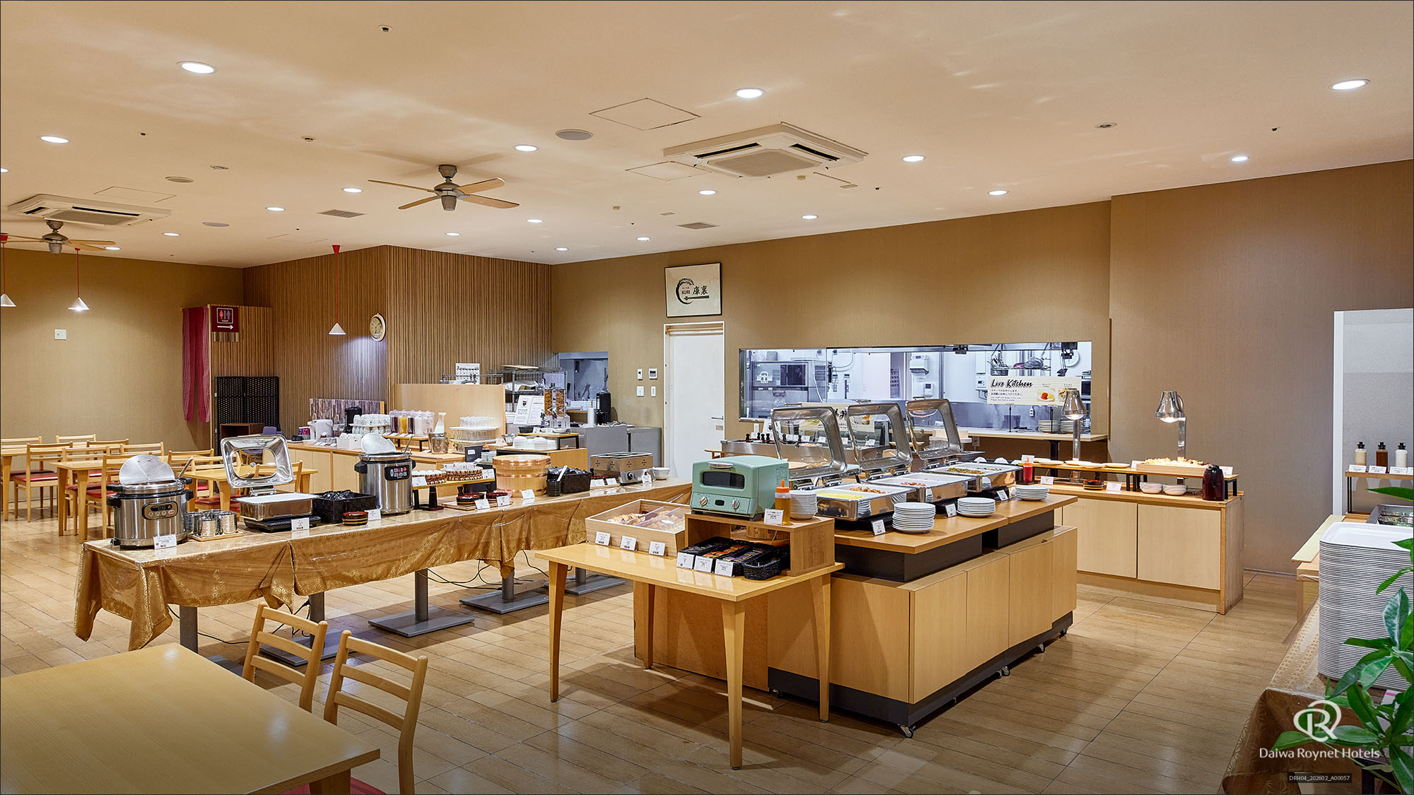 朝食会場　店内