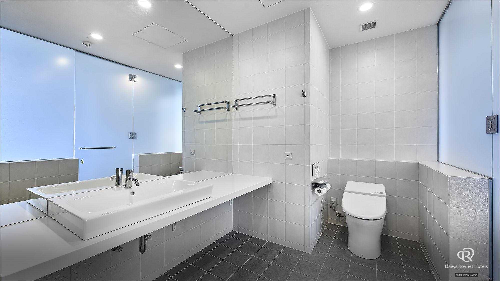 スイートルーム➀（トイレ）