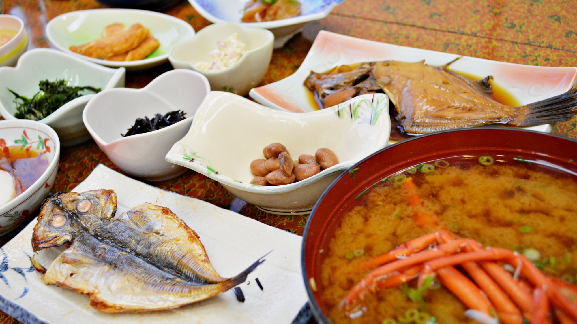 *【朝食一例】定番の干物など漁師町ならではの味をどうぞ！