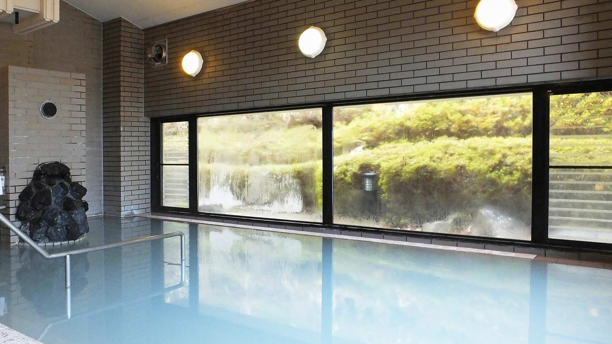 西条温泉　とくら