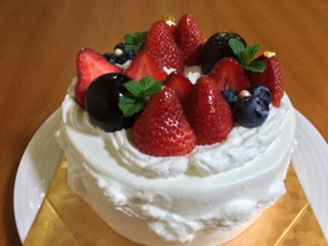 記念日プランのケーキ★【生クリームの一例・別料金・要予約】