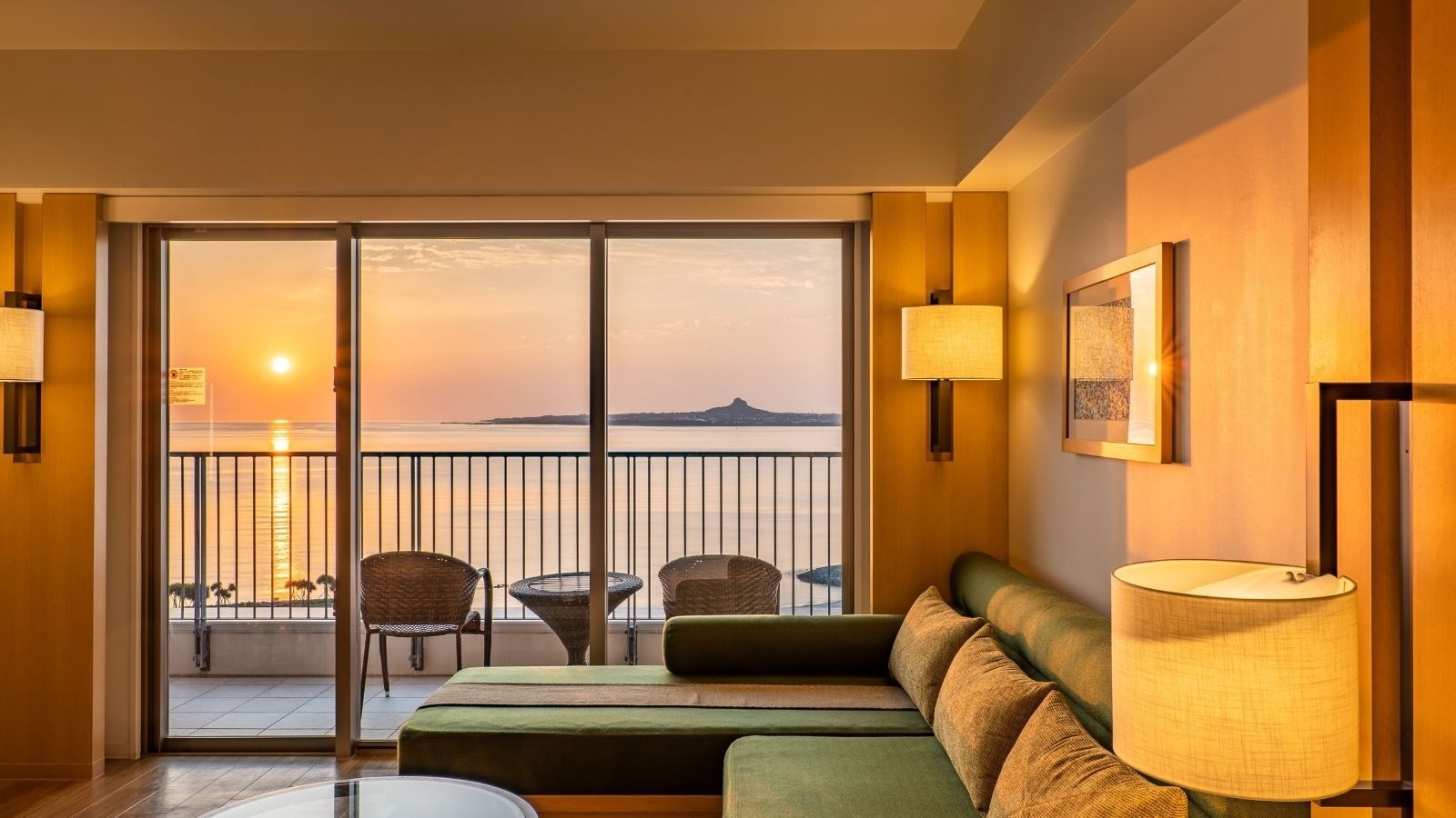 【2連泊以上／コネクティング確約】5名様〜8名様まで利用可能！グループステイ／フリードリンク特典付