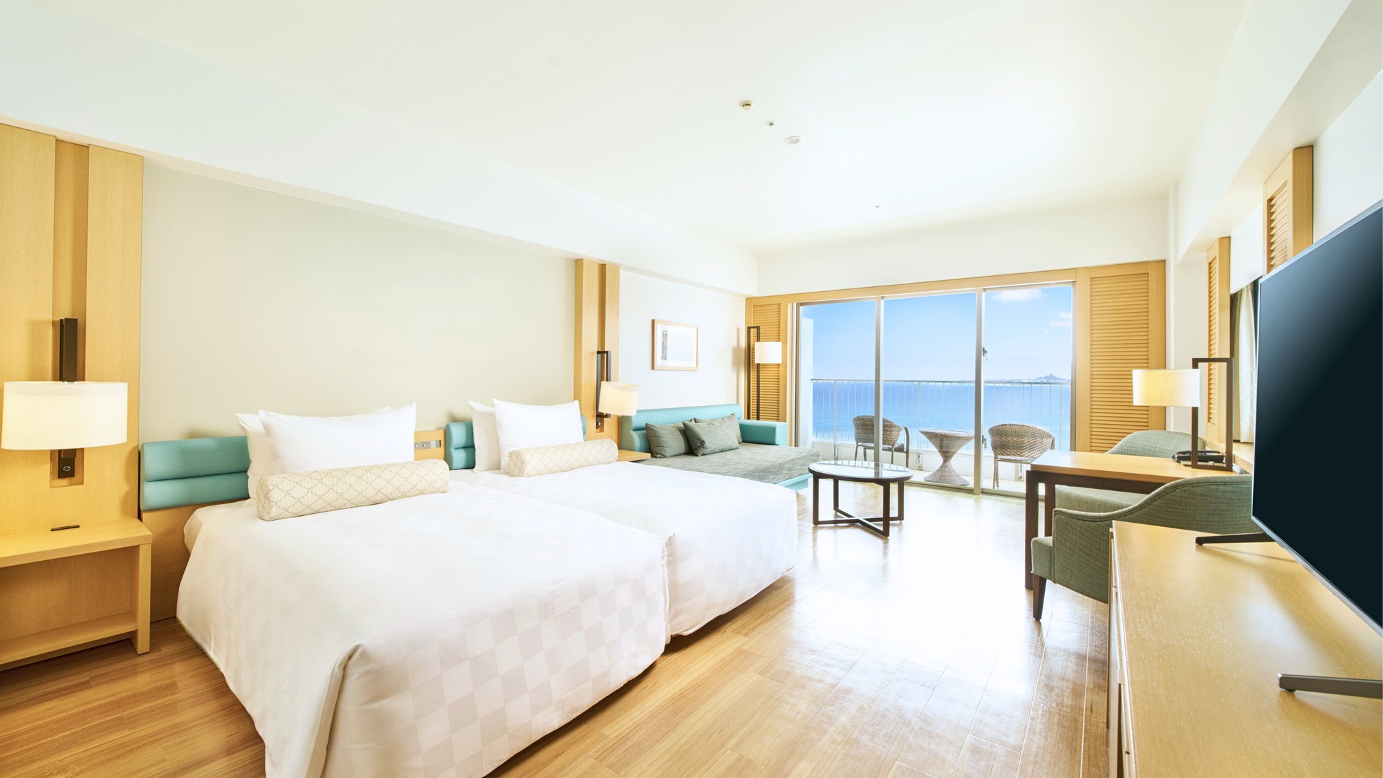 【客室内・オーシャンプレミアコーナーツイン】