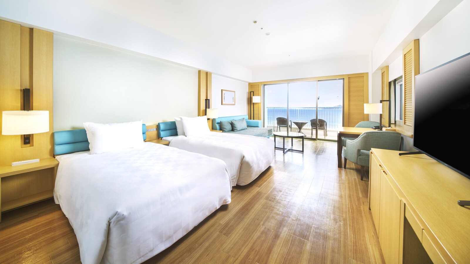 【客室内・オーシャンプレミアコーナーツイン】