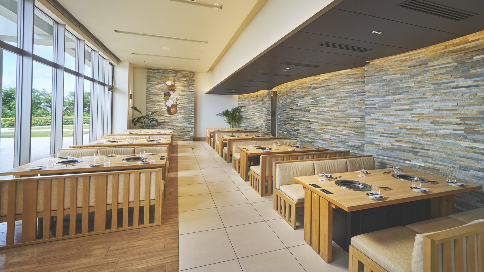  【バーベキューレストラン・カペラ】 