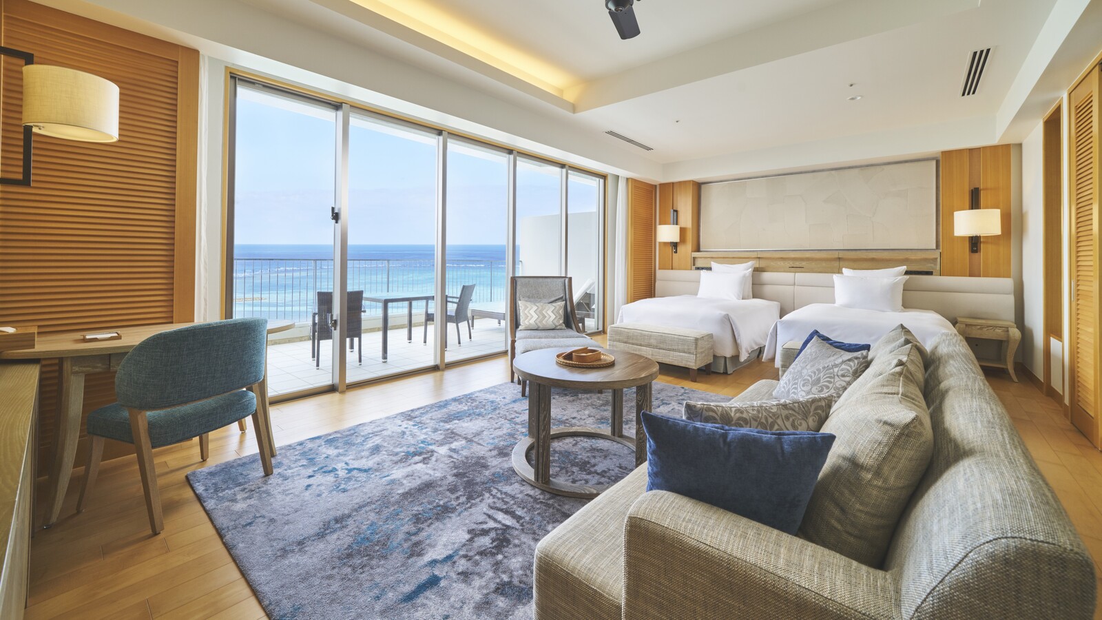 【客室内・ジュニアスイート】