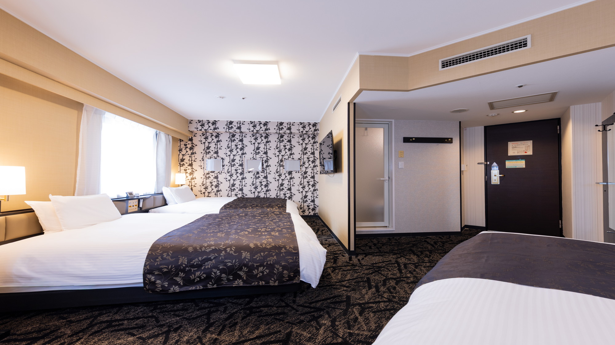 トリプルルーム