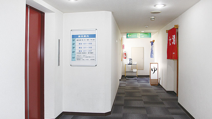 *【施設】館内はエレベーターをご利用いただけます。