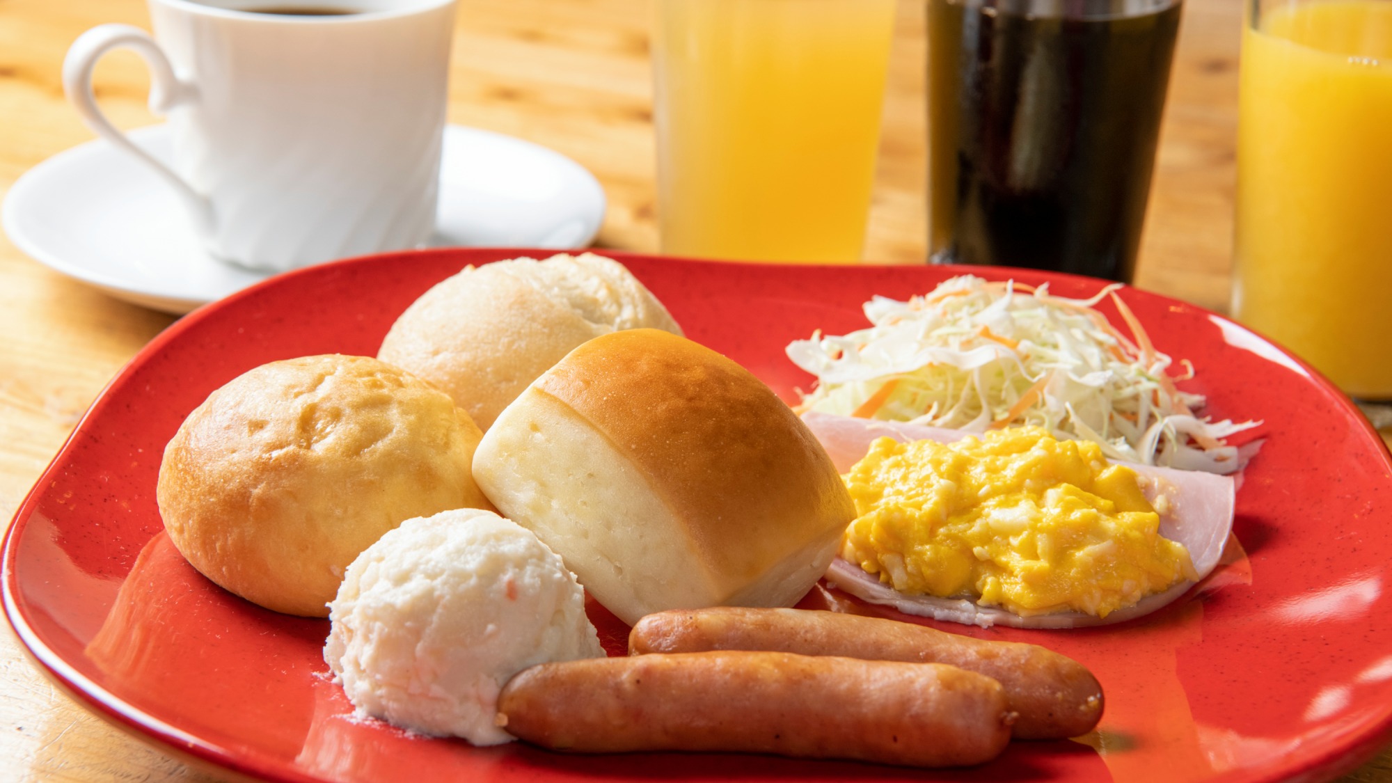 ・【朝食】洋食のご朝食。朝からしっかりと栄養が摂れます