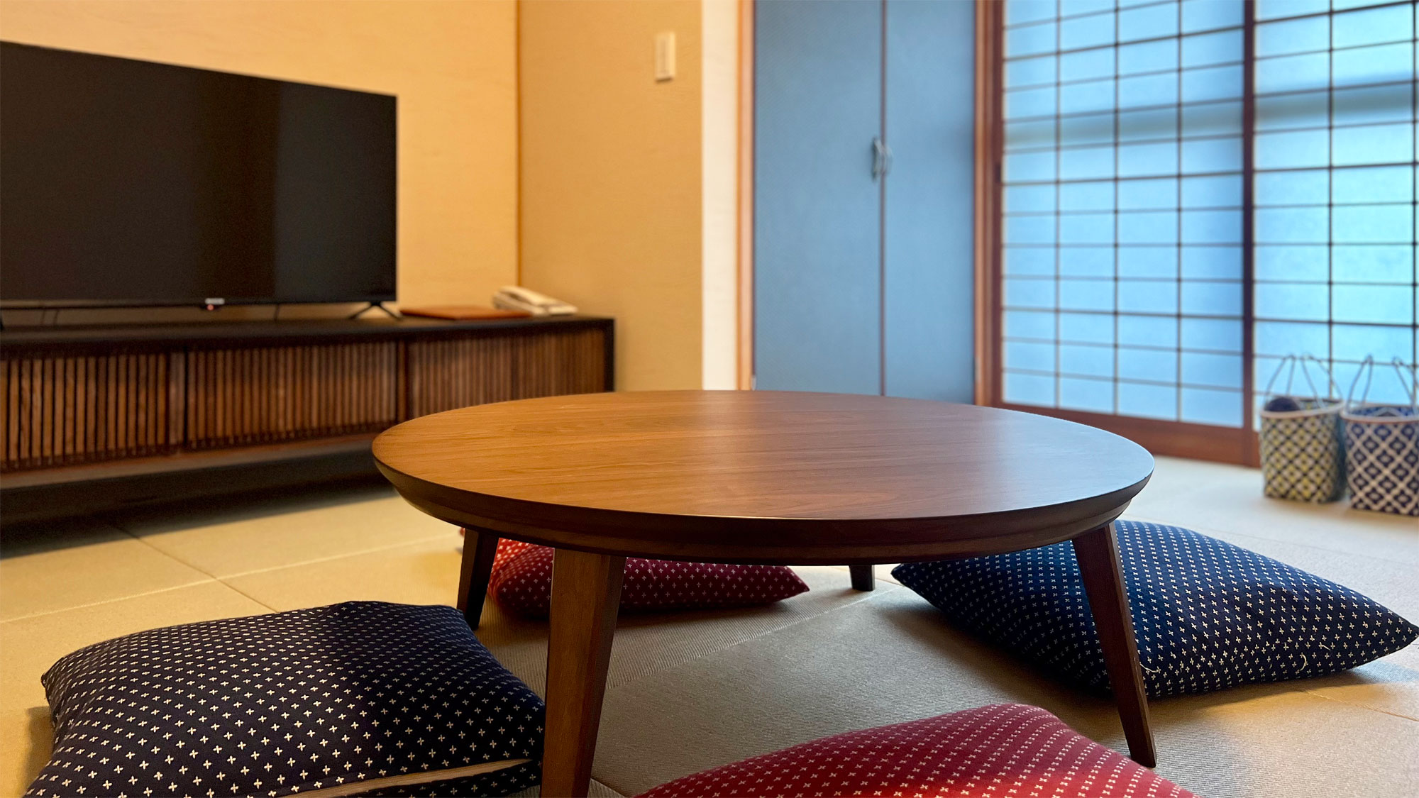 【新館】和室　テーブル