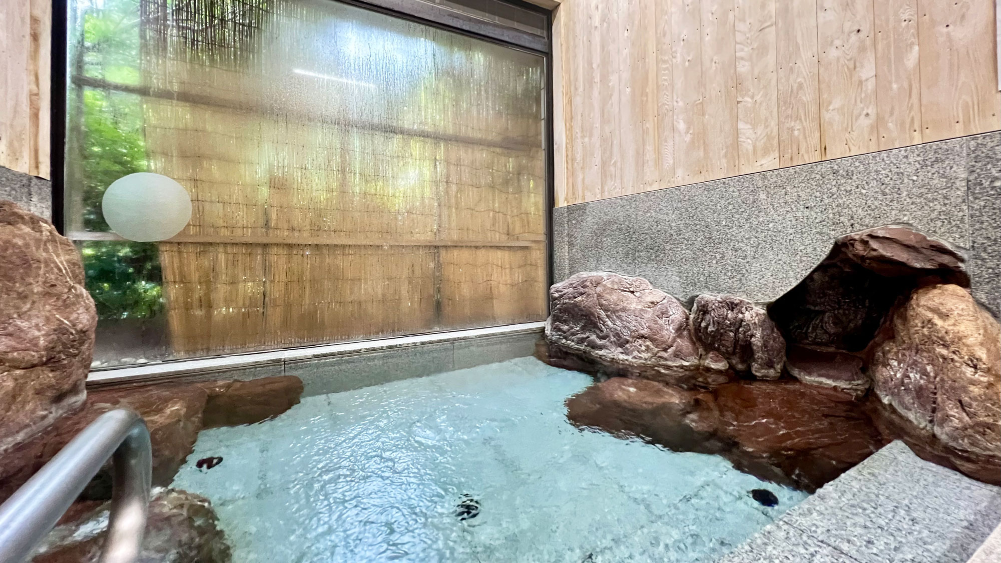 ロッジ　家族風呂　脱イメージ