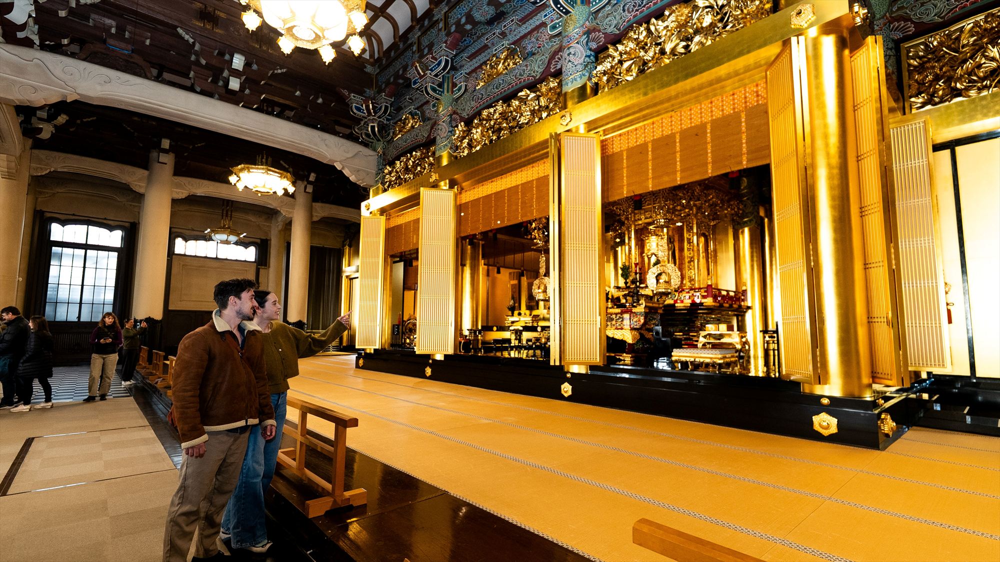 周辺観光｜築地本願寺（公共交通機関で約14分）