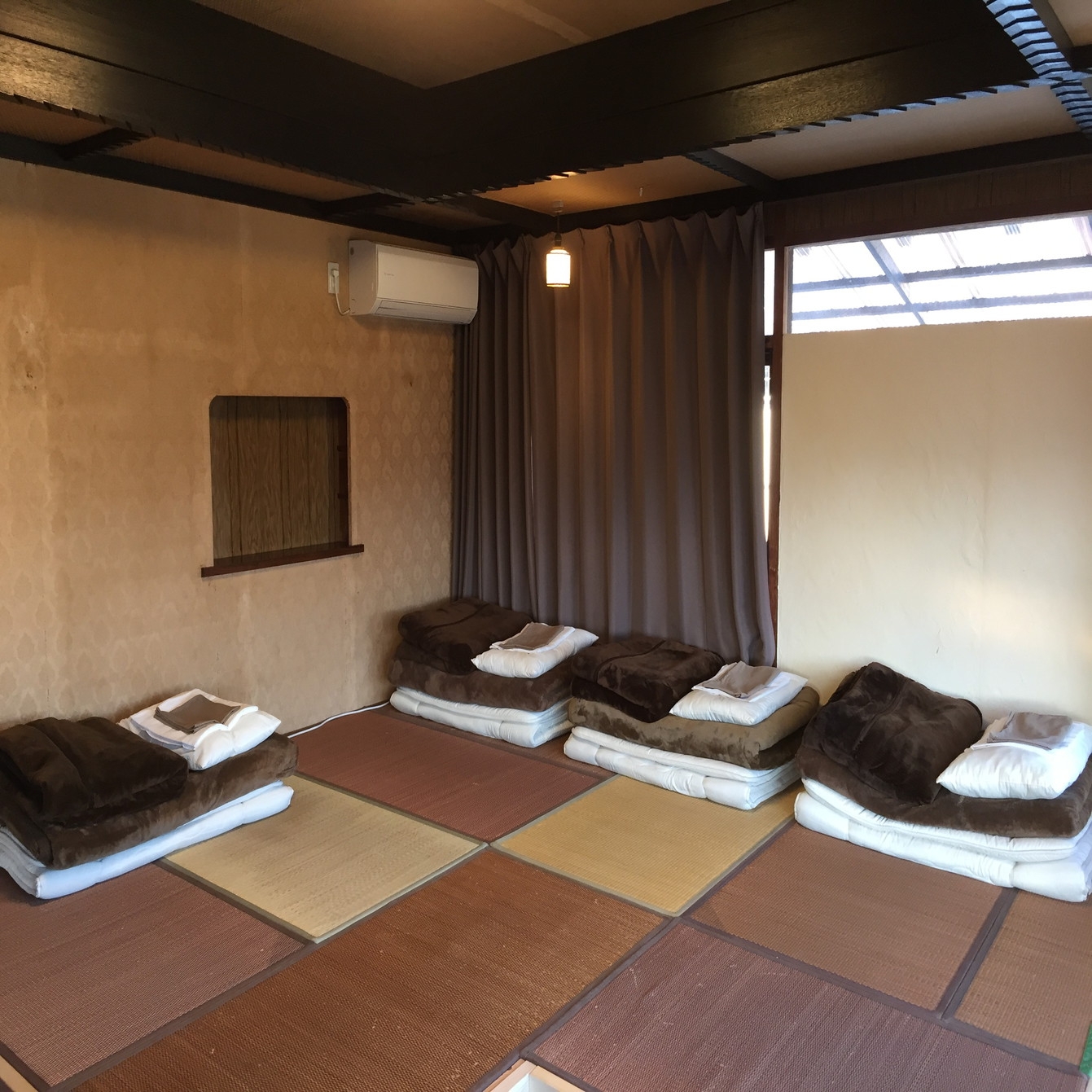 日本庭園を一望できる２階個室３〜４名様用￥3100／人〜【現金特価】