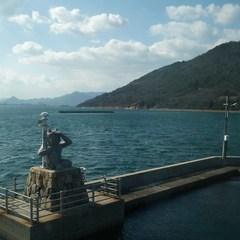 【女木島】　別名「鬼の島」　