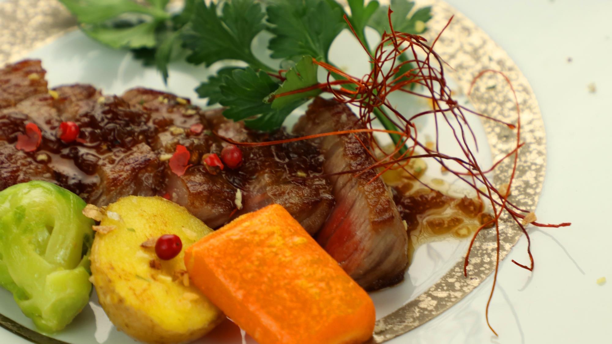 グレードアップ◆四季折々の美食を堪能。五感で楽しむお食事を♪グレードアップ会席2食付