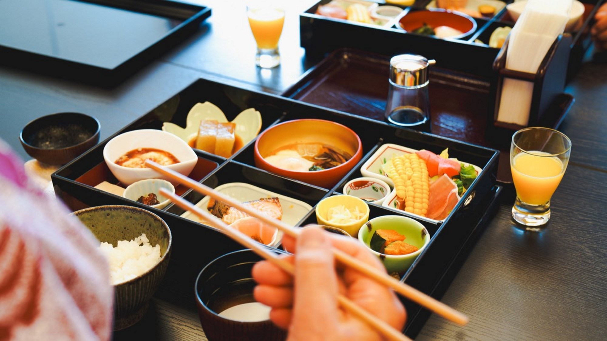 グレードアップ◆四季折々の美食を堪能。メインは「にいがた和牛」のステーキ♪グレードアップ会席2食付