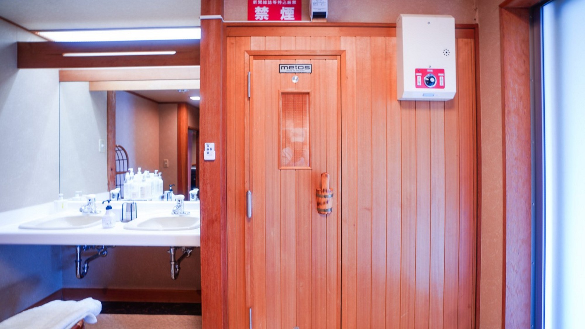 【浴室】サウナで一汗かきましょ♪