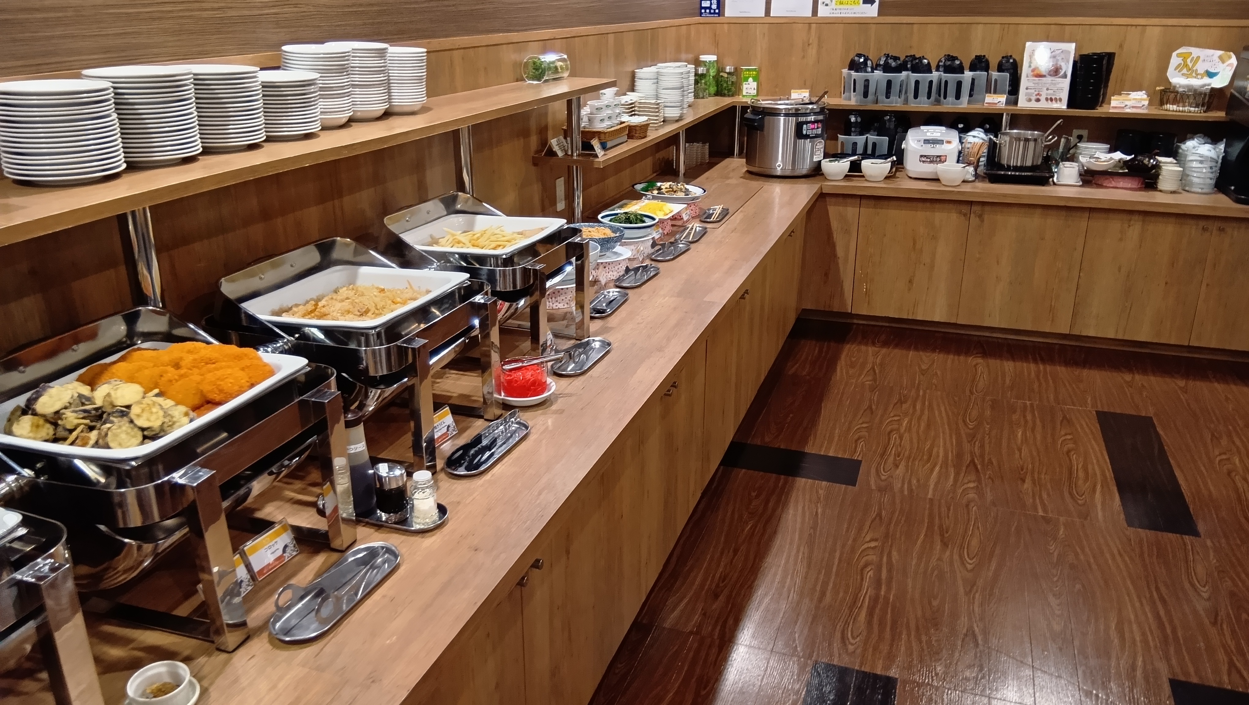 朝食バイキング