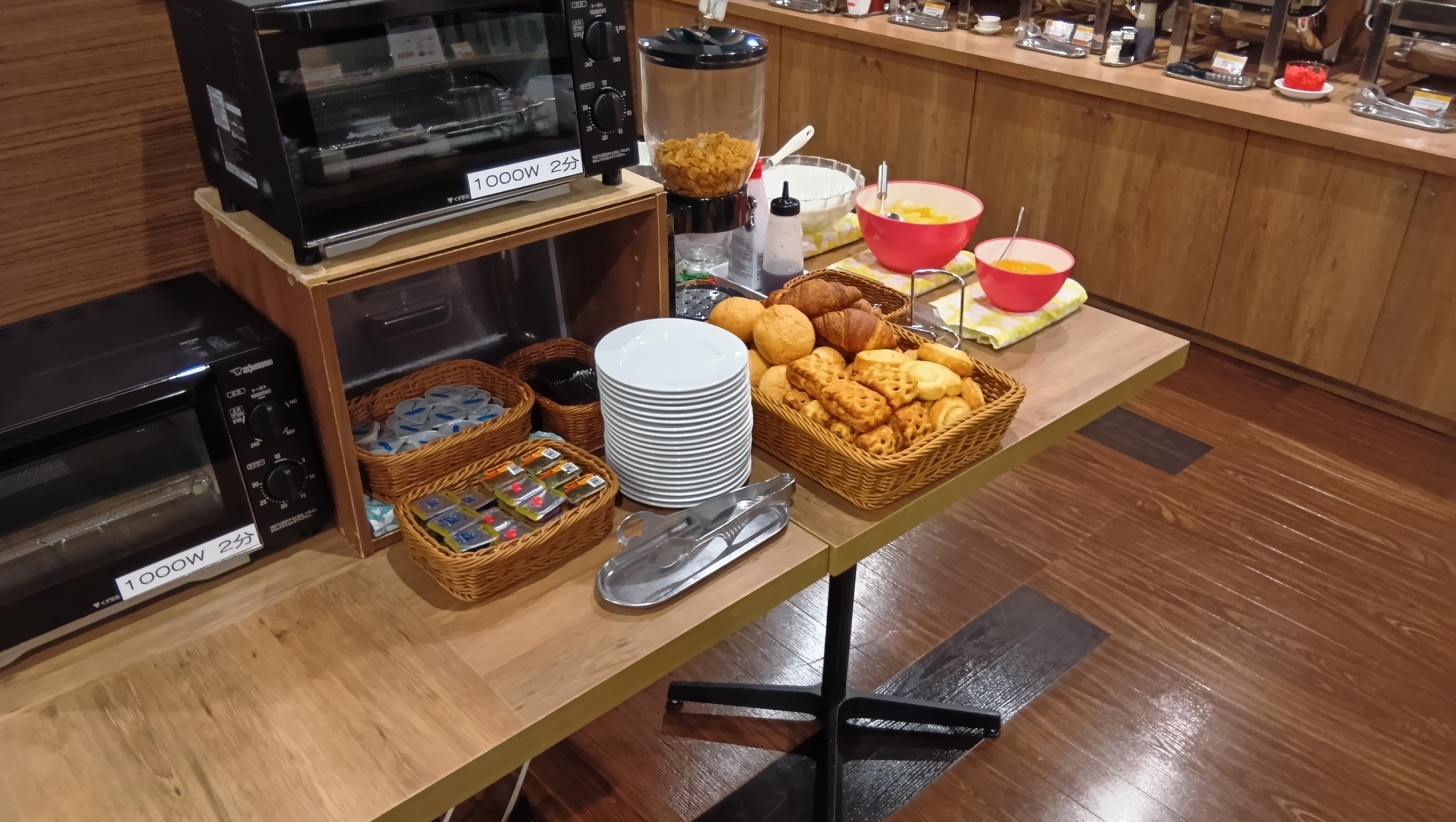 朝食バイキング