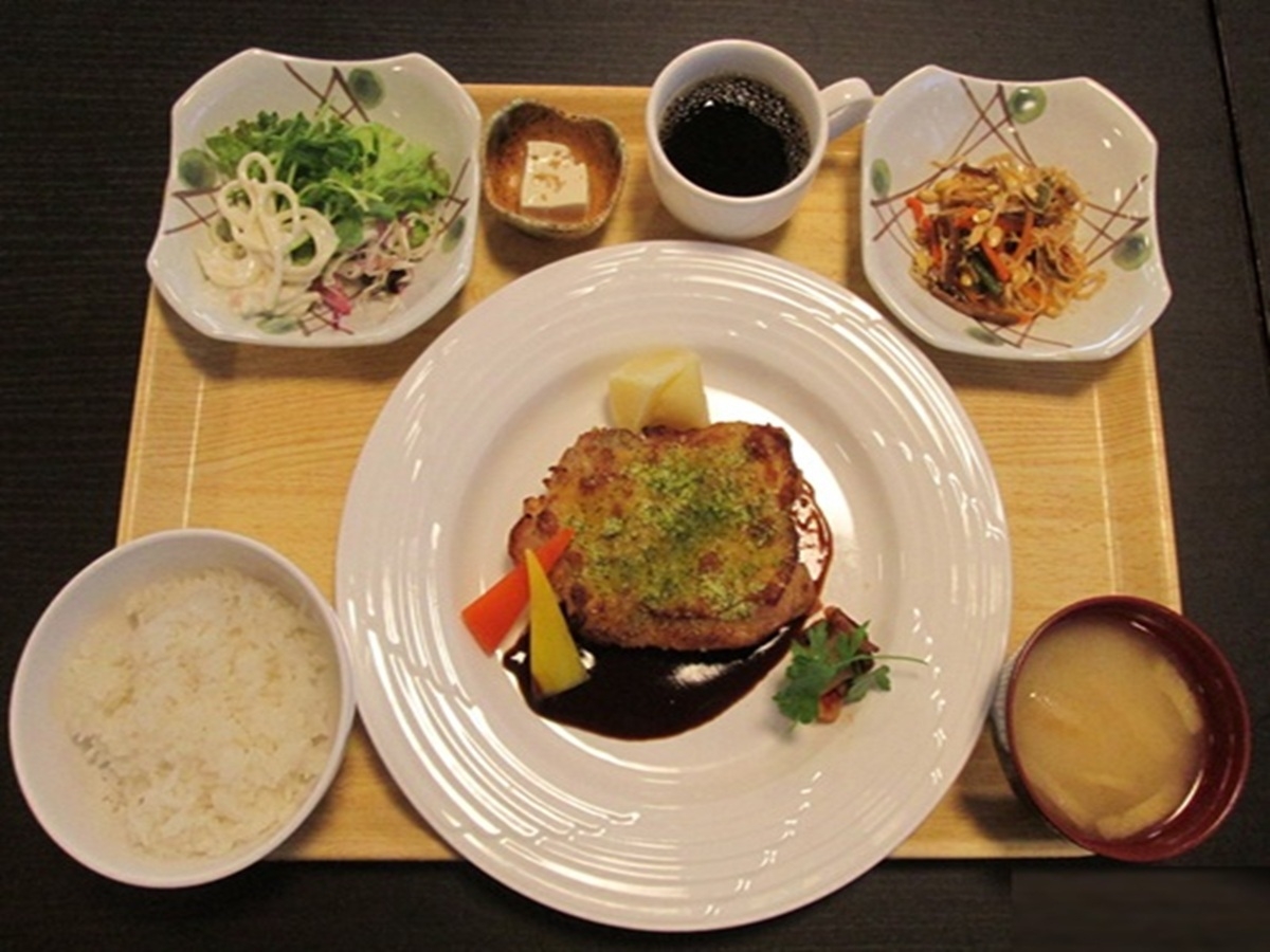 24時間ロングステイプラン【朝食和洋バイキング無料　ランチに変更可】
