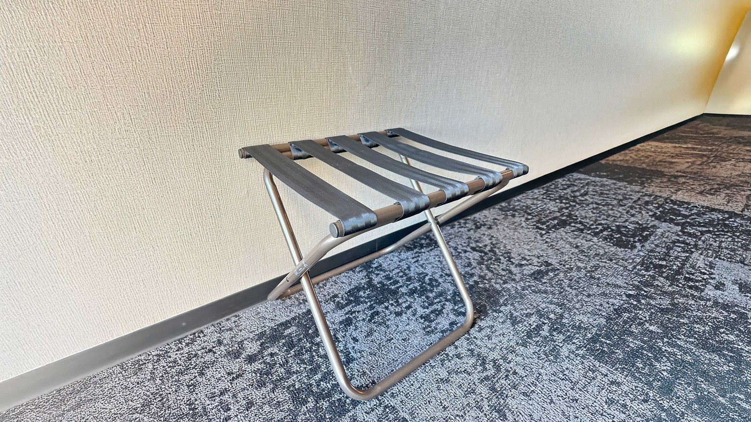 【客室設備】バゲージラック