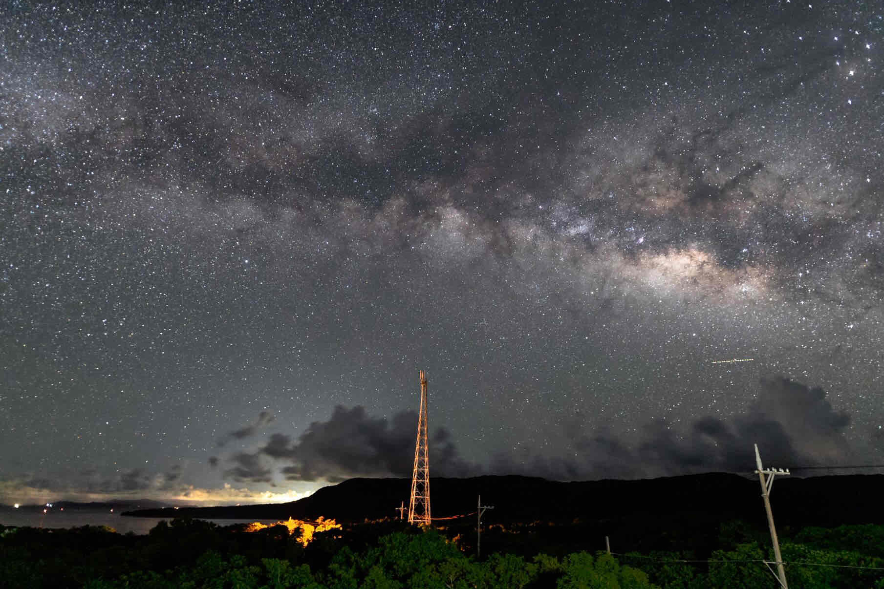 【２泊以上限定】連泊するほどオトクな特典付♪軽朝食無料サービスプラン