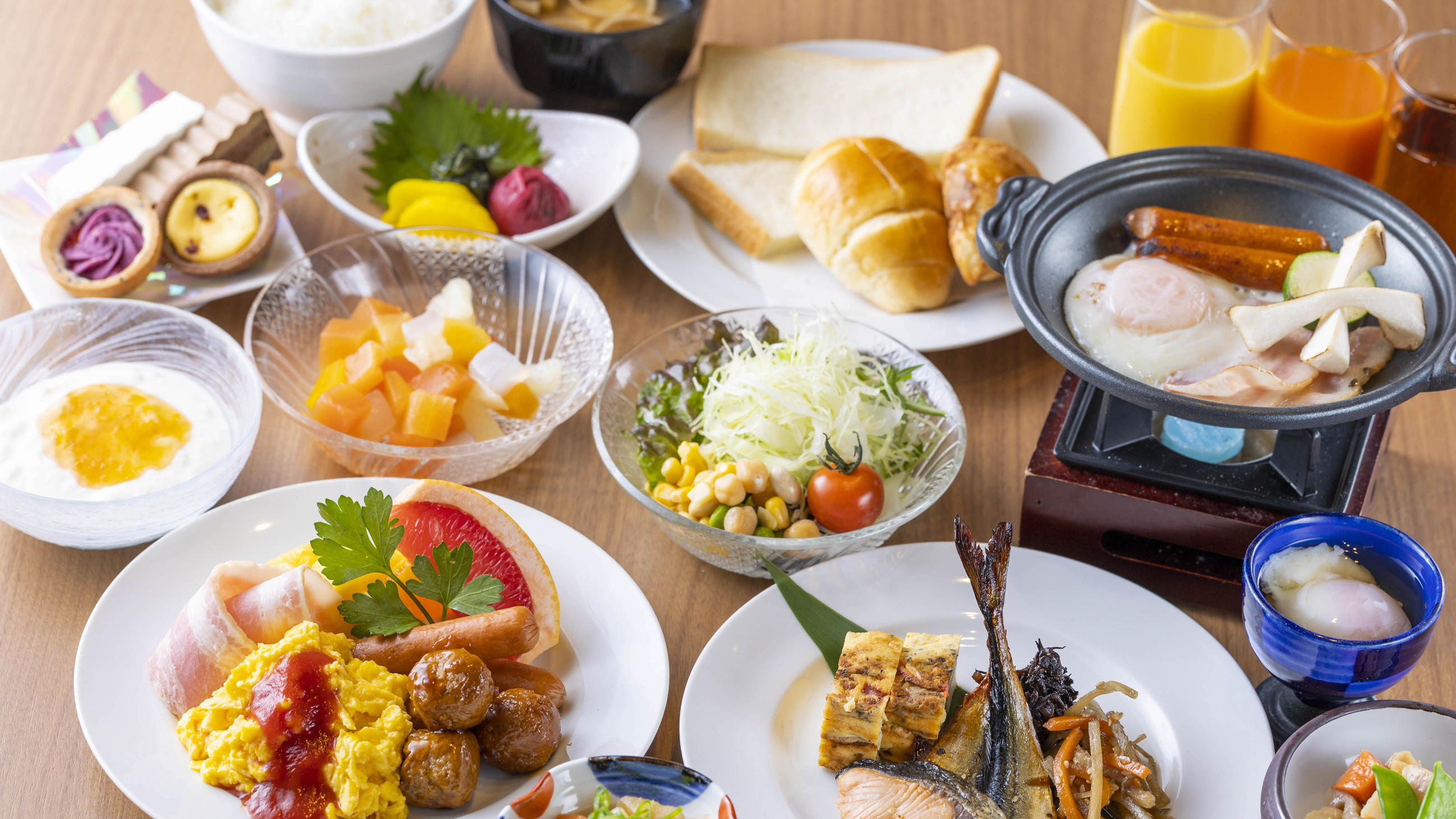 【朝食付】　朝食　部屋タイプお任せプラン