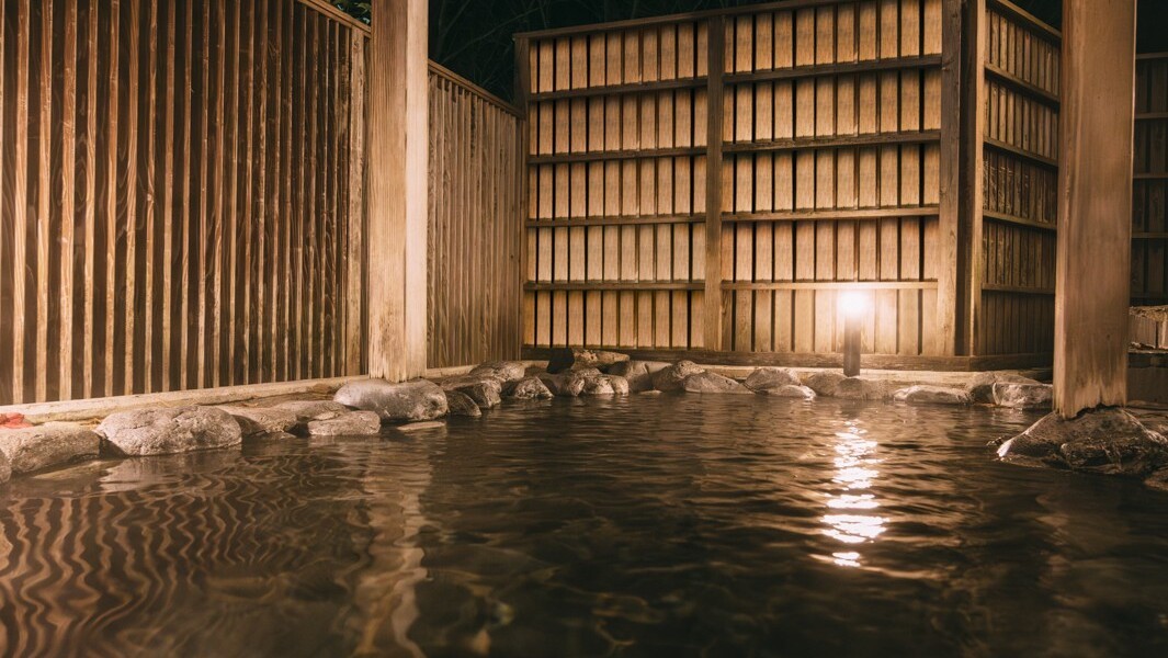 温泉大浴場「森の湯」（露天）