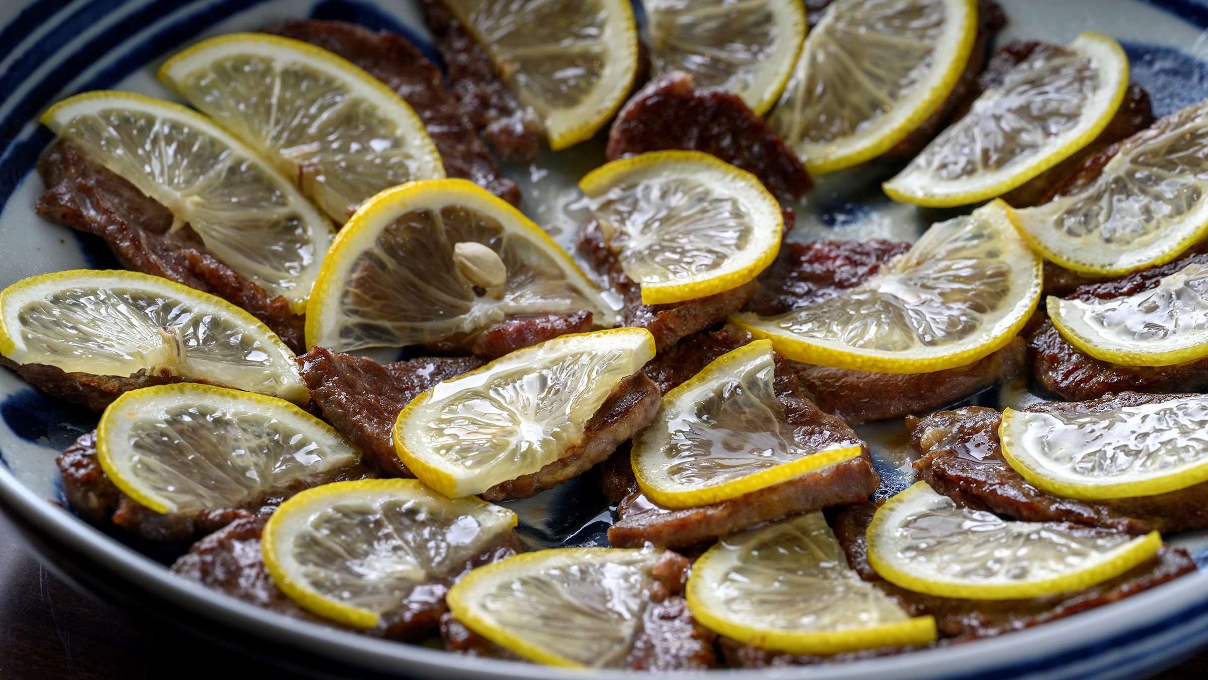 長崎名物！レモンステーキ！　※平日限定※インジェクションビーフ（注入肉）を使用しております